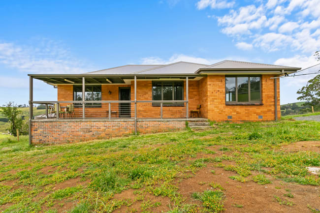 265 Foster Road Boolarra South VIC 3870 265 Foster Road Boolarra South VIC 3870
