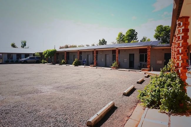 25 Mcgee Street Hillston NSW 2675 25 Mcgee Street Hillston NSW 2675