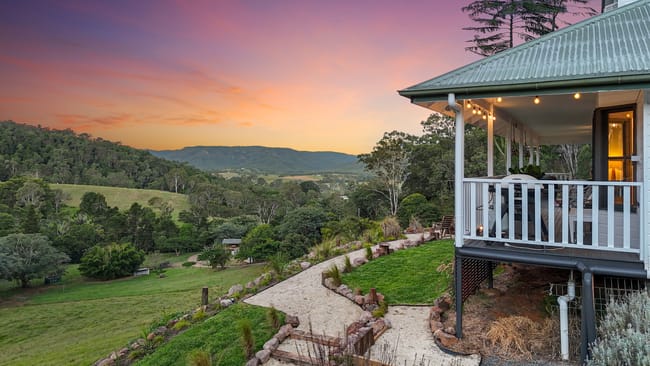 16 Bluff Road Kenilworth QLD 4574