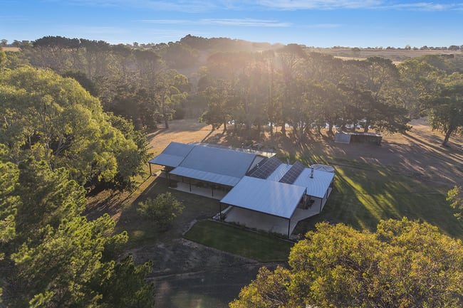 810 Coojar Lane Tarrayoukyan VIC 3315 810 Coojar Lane Tarrayoukyan VIC 3315