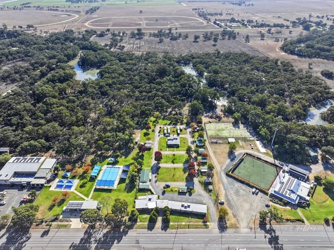 121 Newell Highway Jerilderie NSW 2716 121 Newell Highway Jerilderie NSW 2716