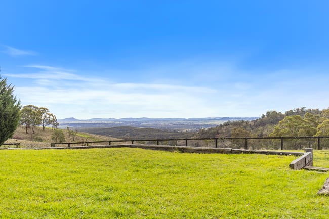 1/218 Razorback Road Mudgee NSW 2850 1/218 Razorback Road Mudgee NSW 2850