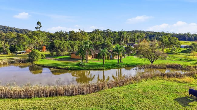 70 Sandra Street Jilliby NSW 2259