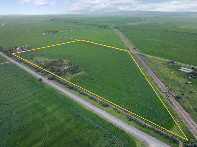 995 Balaklava Road Bowmans SA 5550 995 Balaklava Road Bowmans SA 5550