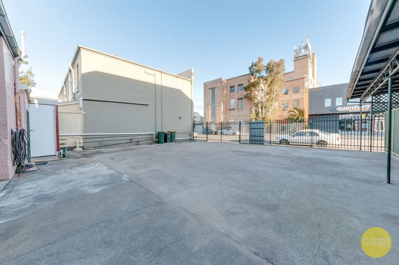 Click to view all images 102a Denison Street Hamilton NSW 2303 - Image 3