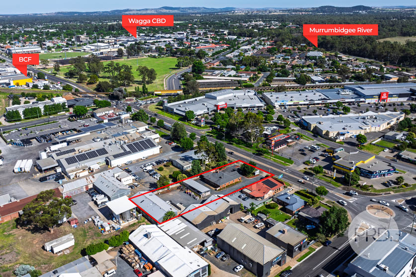 Click to view all images 22-22A Hammond Avenue Wagga Wagga NSW 2650 - Image 3