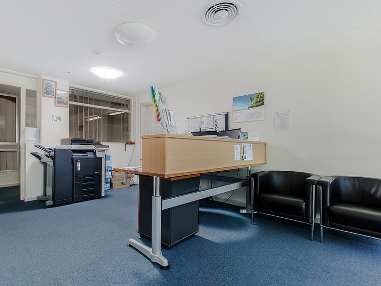 Click to view all images 2 Cooper Street Mandurah WA 6210 - Image 2