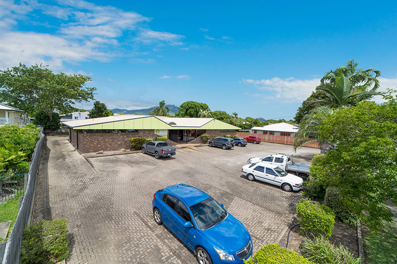 Click to view all images Unit 3, 42 Ross River Road Mundingburra QLD 4812 - Image 3
