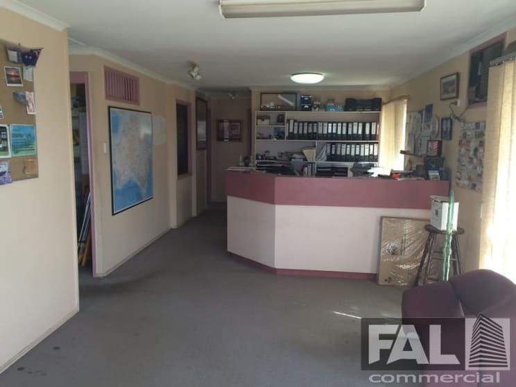 Click to view all images Darra QLD 4076 - Image 2