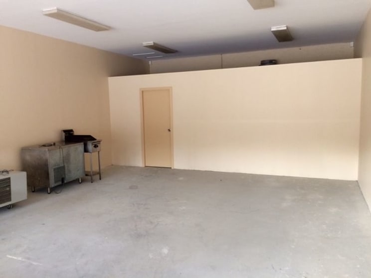 Click to view all images SHOP 8 Cutler Centre Wyong NSW 2259 - Image 2