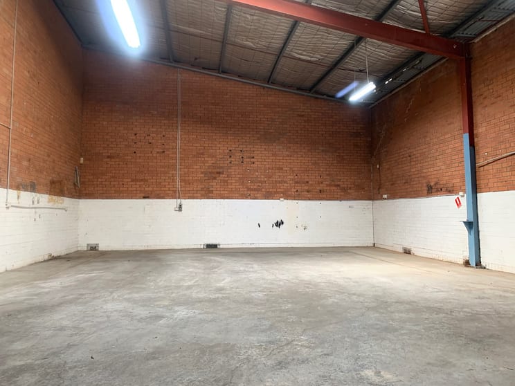 Click to view all images Mortdale NSW 2223 - Image 3