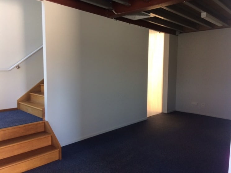 Click to view all images 1/3 Southern Cross Circuit Urangan QLD 4655 - Image 3