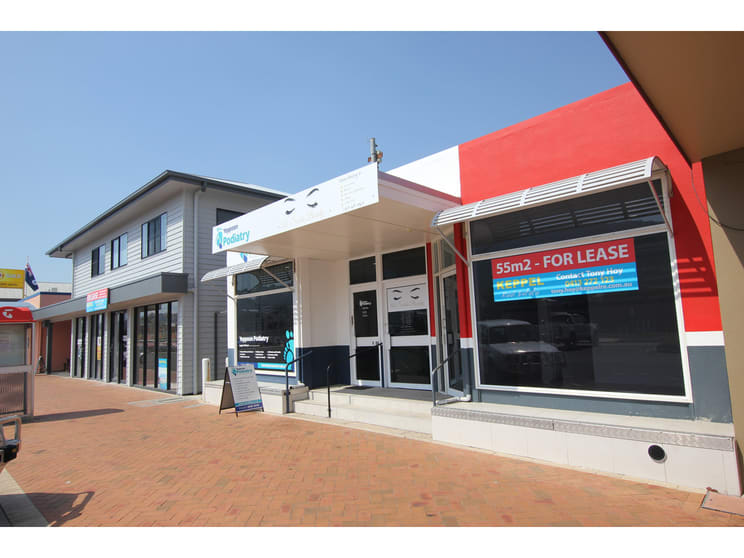 Click to view all images 3/54 James Street Yeppoon QLD 4703 - Image 3