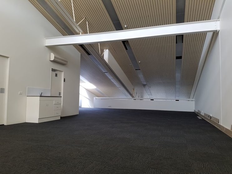 Click to view all images 2/151 Newcastle Street Fyshwick ACT 2609 - Image 2