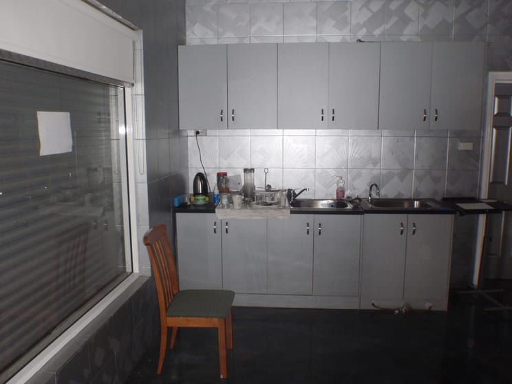 Click to view all images 1A Willaton Street St Albans VIC 3021 - Image 3