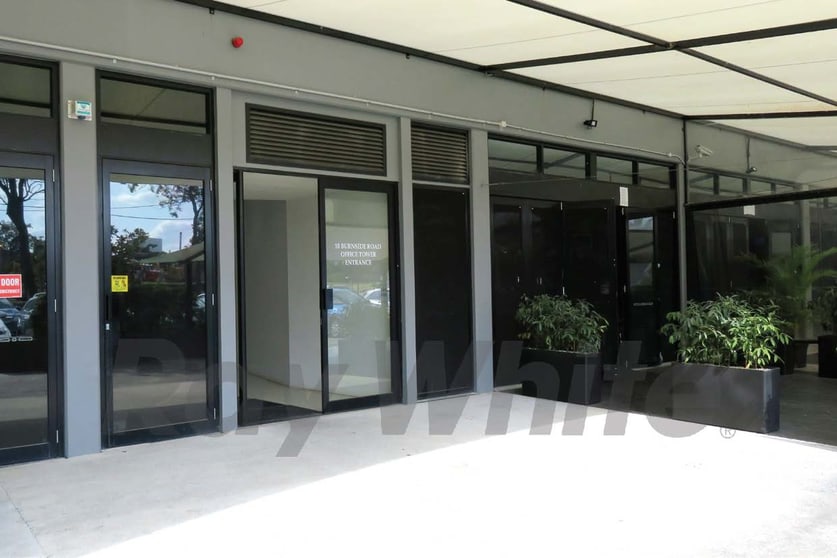 Click to view all images Suite 8/10 Burnside Road Ormeau QLD 4208 - Image 1