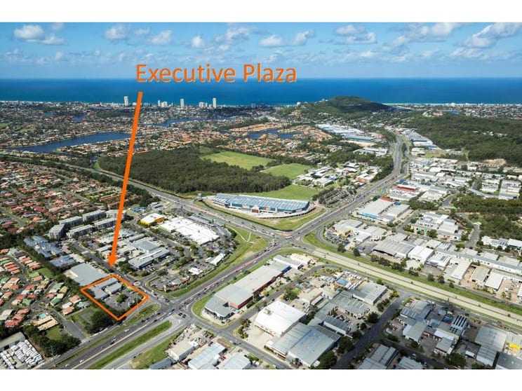 5/2 Executive Drive Burleigh Waters QLD 4220 - Image 2