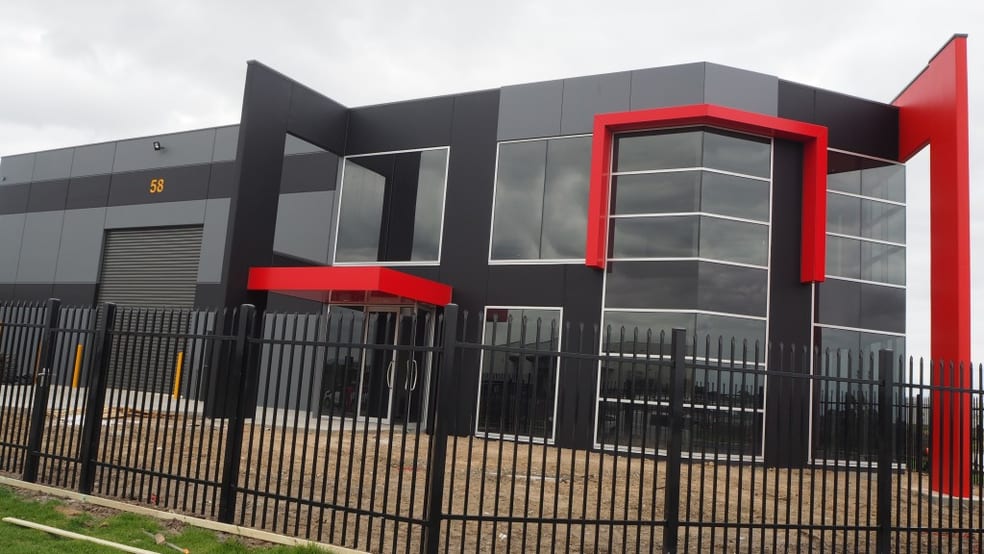 Click to view all images 58-60 Indian Drive Keysborough VIC 3173 - Image 3
