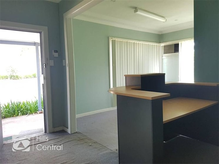 Click to view all images 640 Old Northern Road Dural NSW 2158 - Image 2