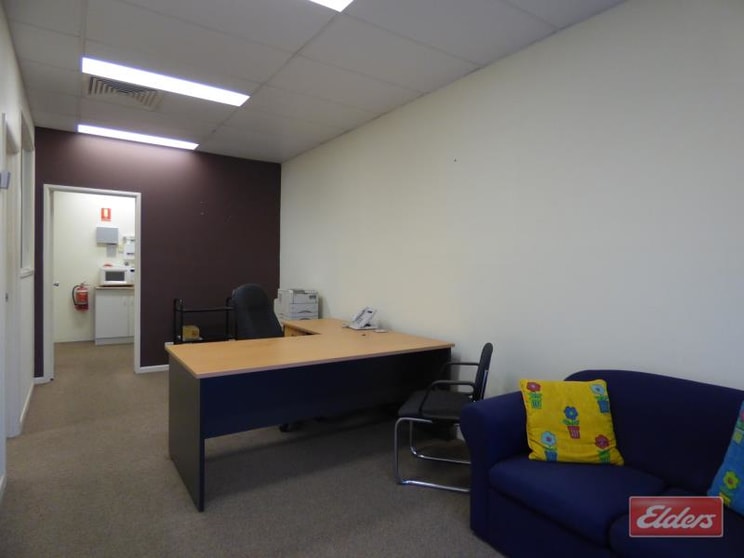 Click to view all images Level 1/2/80 Ipswich Road Woolloongabba QLD 4102 - Image 2