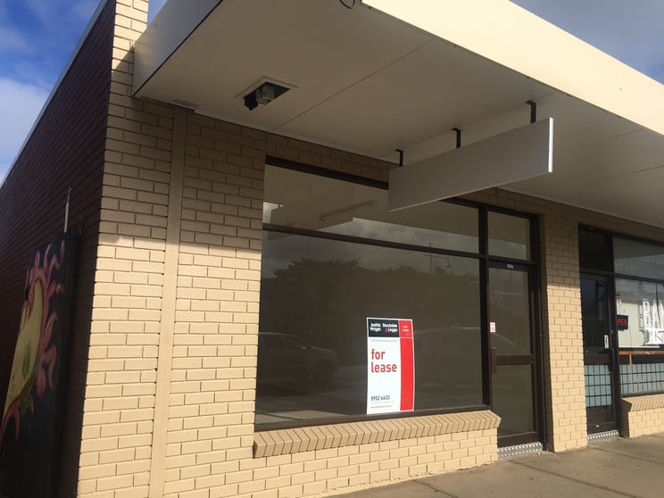 Click to view all images 2/69B Chapel Street Cowes VIC 3922 - Image 2