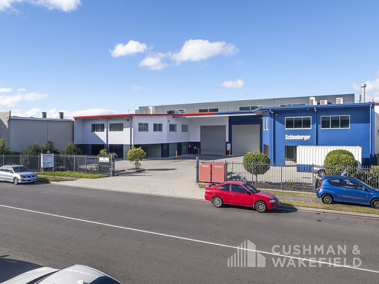 Click to view all images 2/20 Ashtan Place Banyo QLD 4014 - Image 2