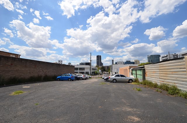 Click to view all images 5 Marion Street Parramatta NSW 2150 - Image 3