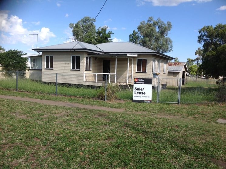 Click to view all images 98 Murilla Street Miles QLD 4415 - Image 1