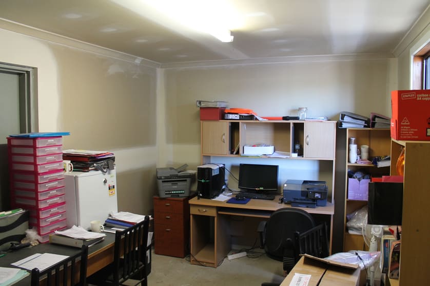 Click to view all images 2/50 Clark Street Colac VIC 3250 - Image 3