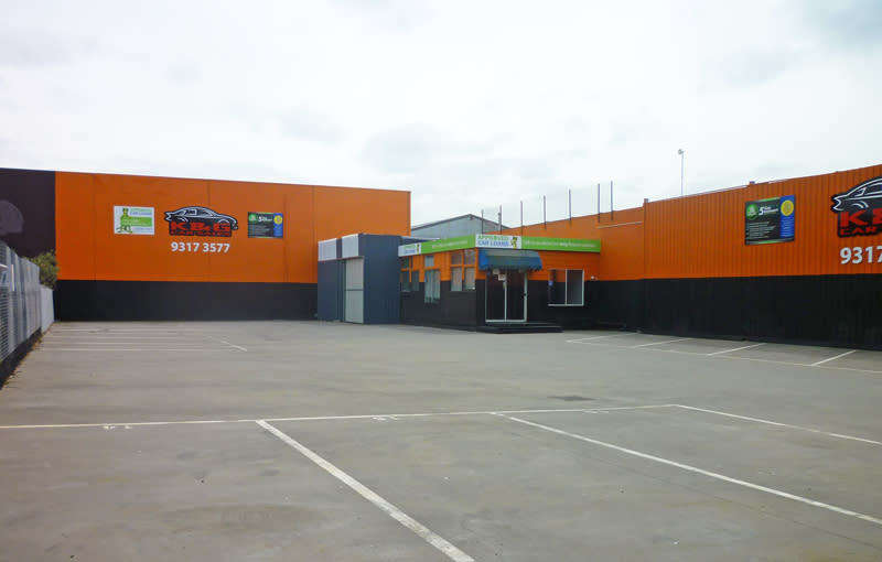 Click to view all images 252A Ballarat Road Braybrook VIC 3019 - Image 3
