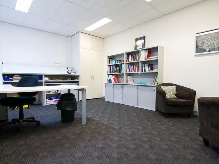 Click to view all images 2.11-under offer/5 Celebration Drive Bella Vista NSW 2153 - Image 1