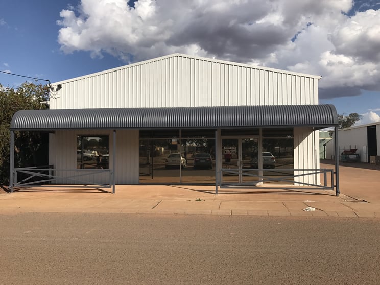 Click to view all images 17 Darcy Lane West Kalgoorlie WA 6430 - Image 1