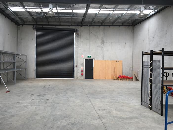 Click to view all images Shed 3/ 24 Waringa Drive Wendouree VIC 3355 - Image 3