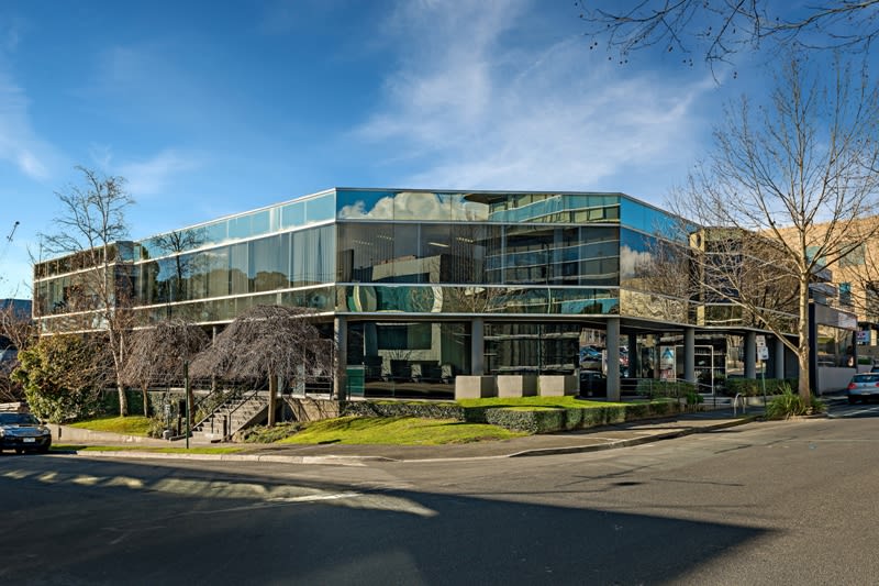 Click to view all images Unit 2/38-40 Prospect Street Box Hill VIC 3128 - Image 1