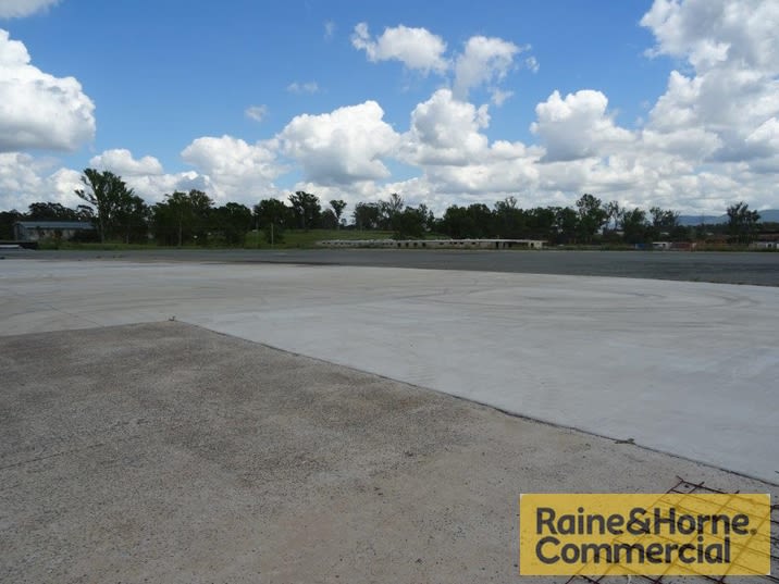 Click to view all images 3/103 Riverview Road Riverview QLD 4303 - Image 2