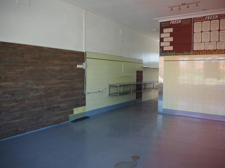 Click to view all images Tamworth NSW 2340 - Image 2