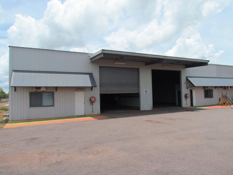 Click to view all images 4/3 Cochrane Road Berrimah NT 0828 - Image 1