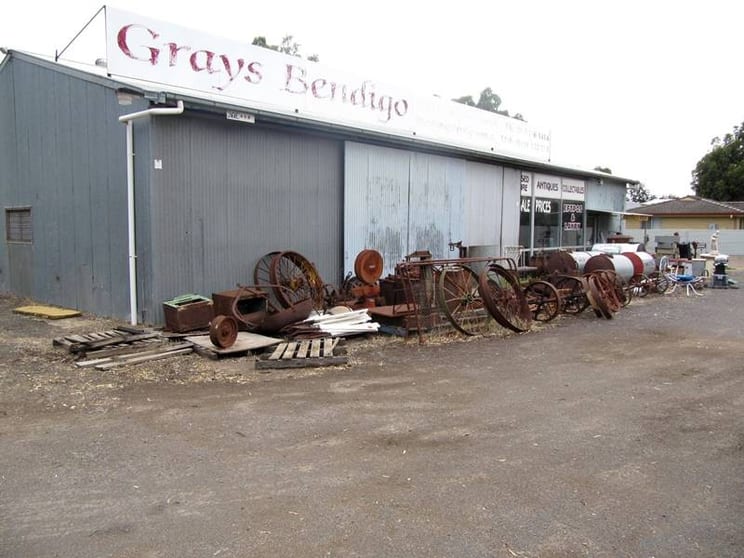 Click to view all images 575 Midland Highway Huntly VIC 3551 - Image 3
