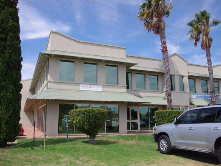 Click to view all images 1/21 Dixon Road Rockingham WA 6168 - Image 1