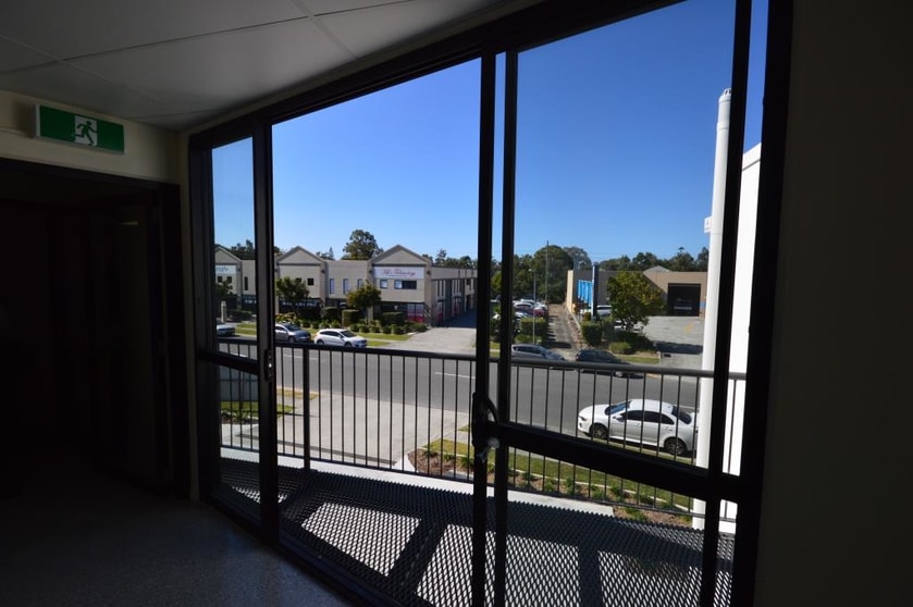 Click to view all images Burleigh Heads QLD 4220 - Image 3