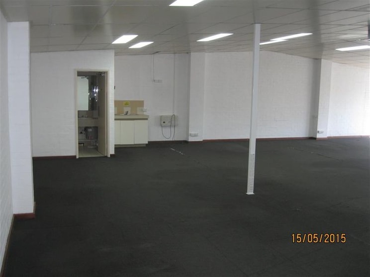 Click to view all images 2A / 5 Hayden Court Myaree WA 6154 - Image 3