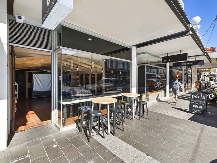 Click to view all images Shop 3/158-166 Chapel Street Windsor VIC 3181 - Image 1