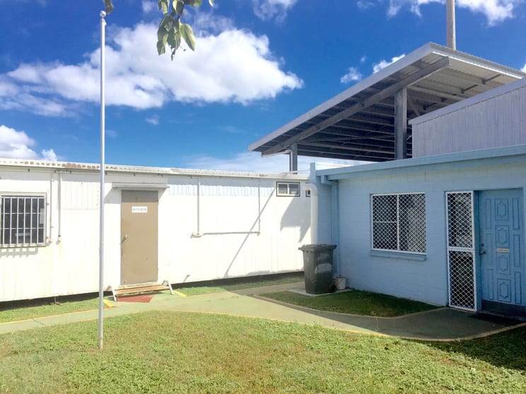 Click to view all images 125 Allambie Lane Rasmussen QLD 4815 - Image 3
