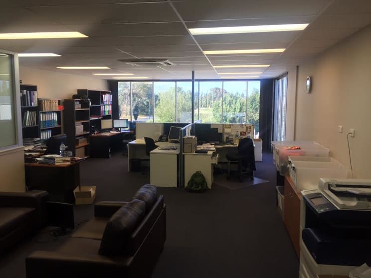 Click to view all images Unit 3/9 Gateway Crescent Orange NSW 2800 - Image 3