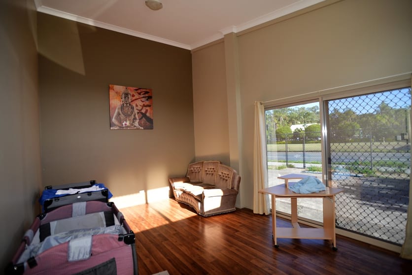 Click to view all images A/2-4 Osborne Ct Loganholme QLD 4129 - Image 3