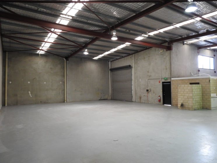 Click to view all images Unit 5/9 Kalmia Road Bibra Lake WA 6163 - Image 1