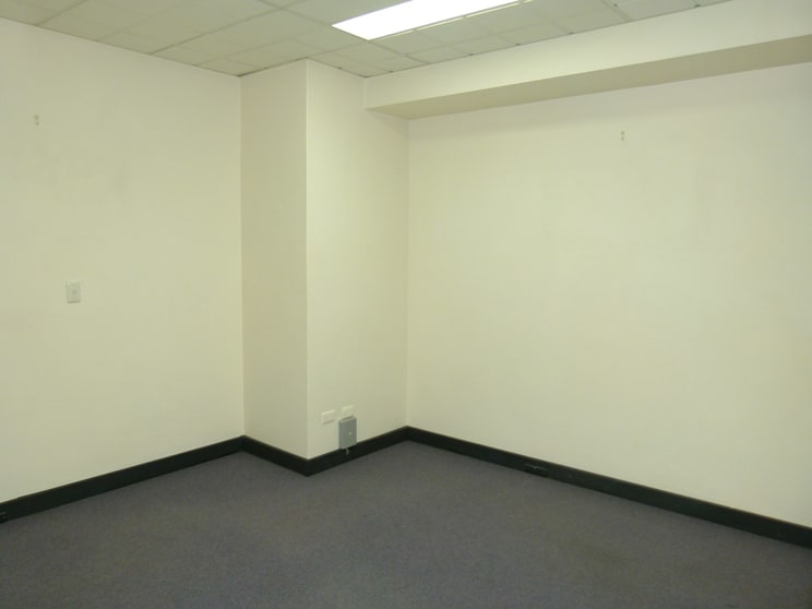 Click to view all images 3a/29 Newland Street Bondi Junction NSW 2022 - Image 2