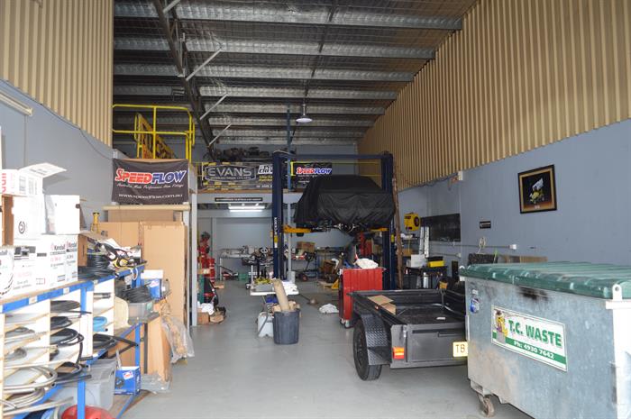 Click to view all images Unit 3, 28 Glenwood Drive Thornton NSW 2322 - Image 2