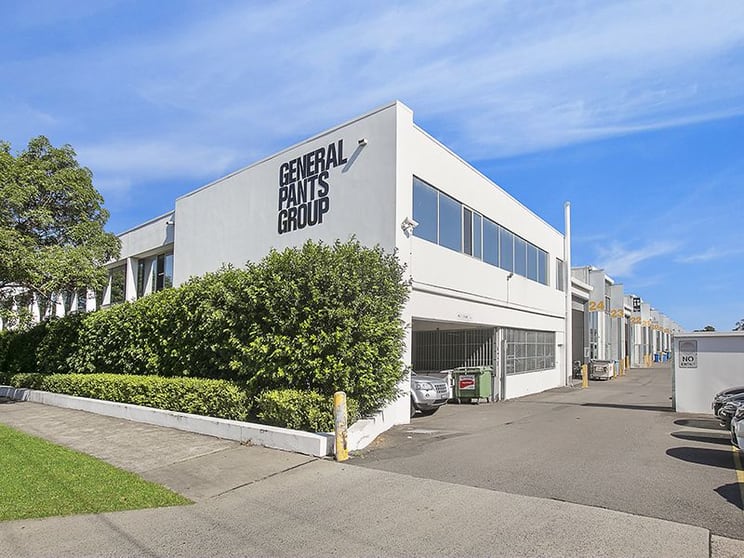 Click to view all images 15/30-32 Beaconsfield Street Alexandria NSW 2015 - Image 1