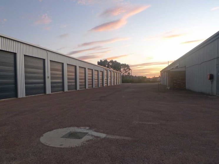 Click to view all images Shed 20/20 Gilpin Street Chadwick WA 6450 - Image 2